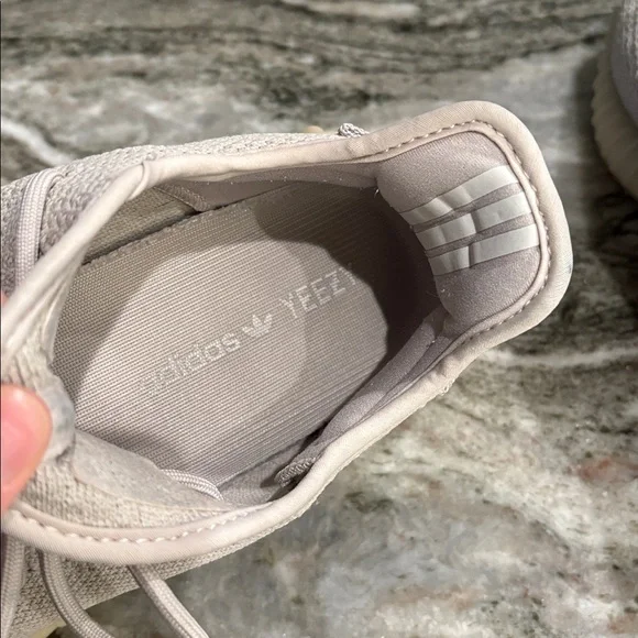 adidas gazelle silver green womens Adidas YEEZY BOOST 350 V2 main image 0